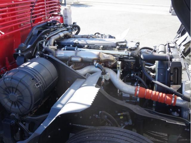 MITSUBISHI FUSOU FIGHTER 2023