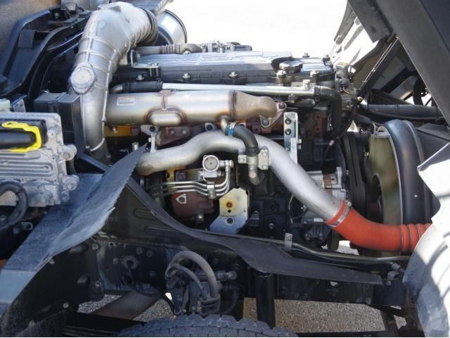 MITSUBISHI FUSOU FIGHTER 2015