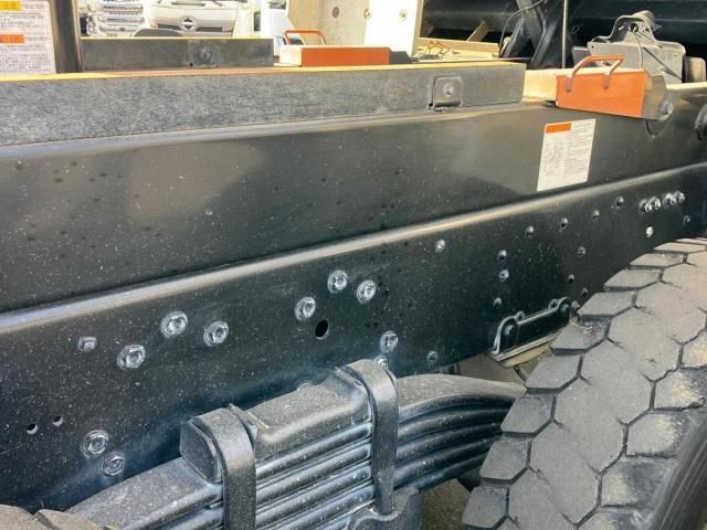 MITSUBISHI FUSOU SUPER GREAT 2022