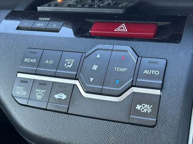 HONDA STEPWAGON SPADA 2012