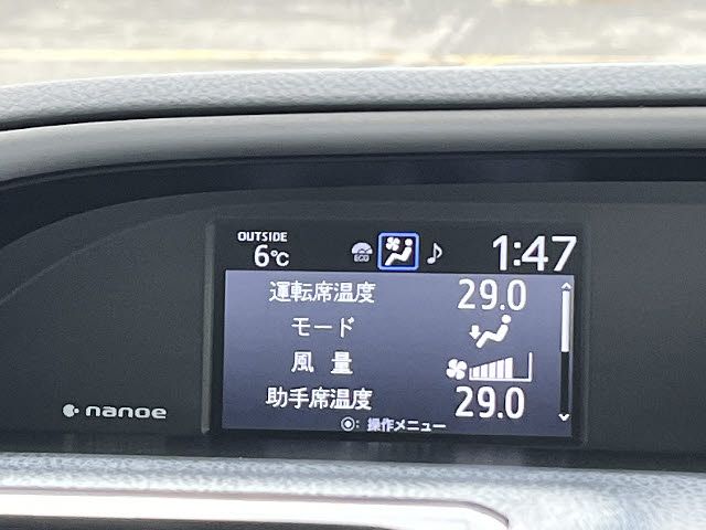 TOYOTA VOXY 4WD 2021