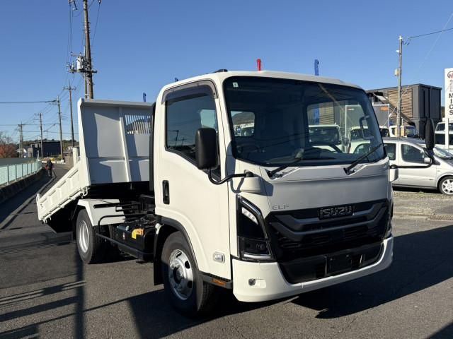 ISUZU ELF 2024