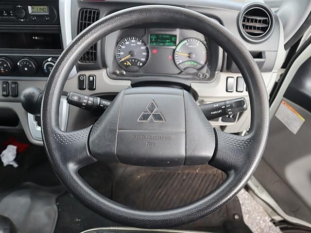 MITSUBISHI CANTER 2019