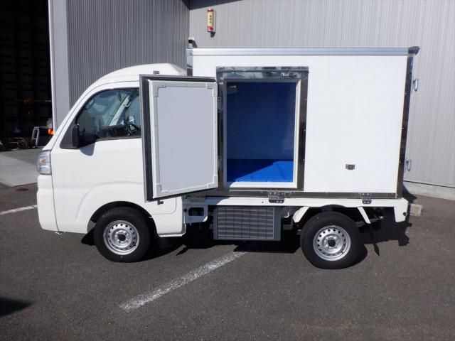 DAIHATSU HIJET truck 2021