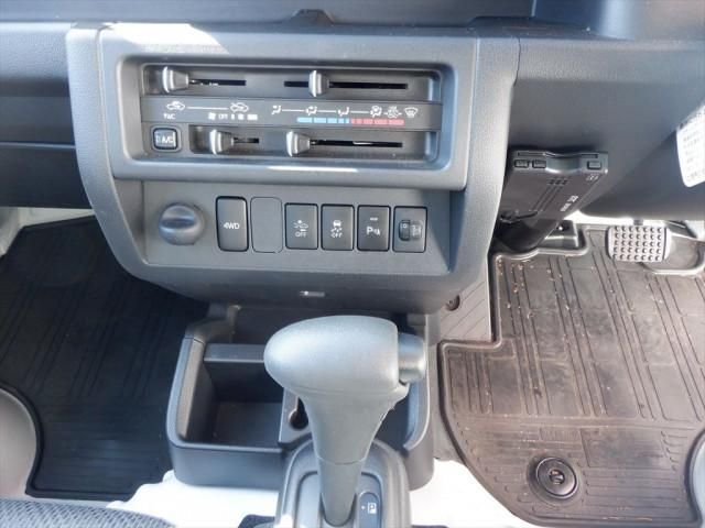 DAIHATSU HIJET truck 2021