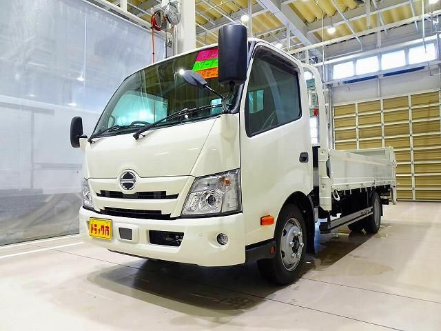 HINO DUTRO 2023