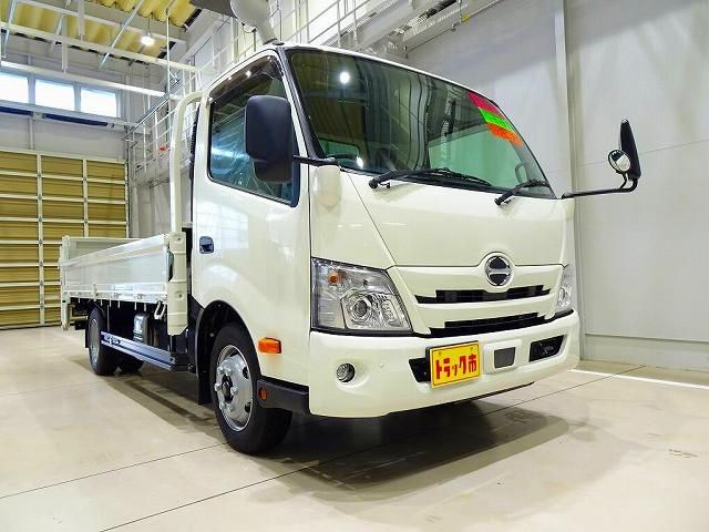 HINO DUTRO 2023