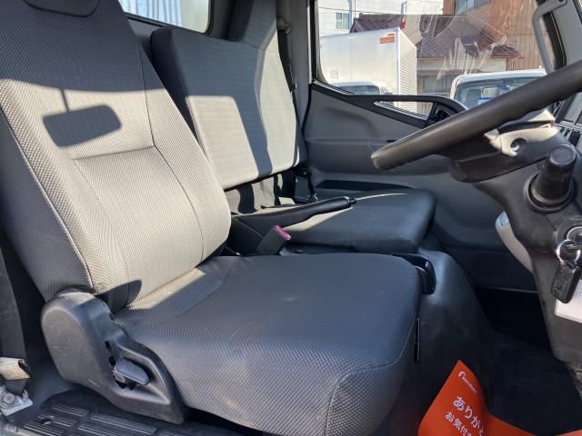 MITSUBISHI CANTER 2019