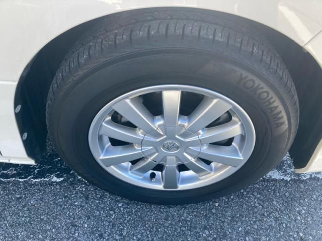 TOYOTA ALPHARD hybrid 4WD 2007