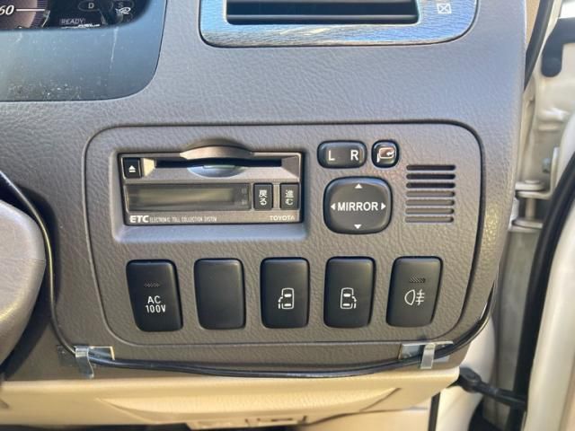 TOYOTA ALPHARD hybrid 4WD 2007