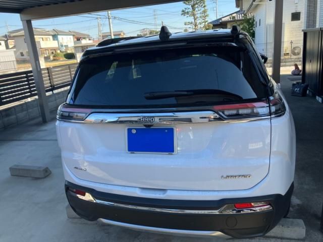 JEEP JEEP COMMANDER 2024