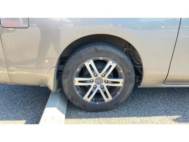 NISSAN NV350 CARAVAN 4WD 2013