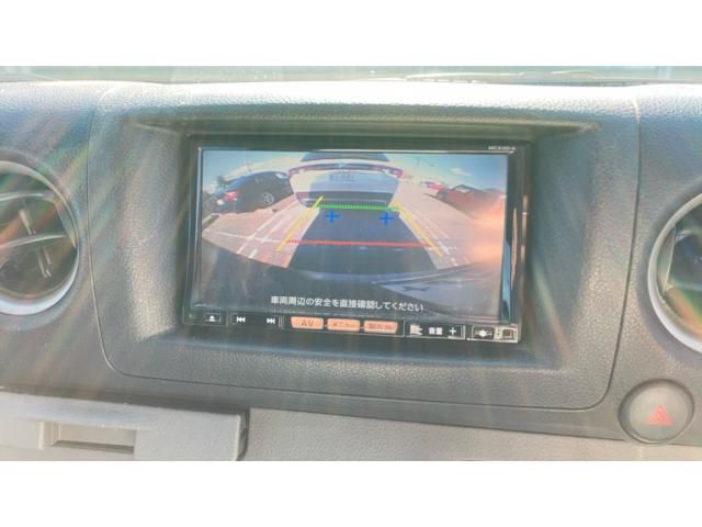 NISSAN NV350 CARAVAN 4WD 2013