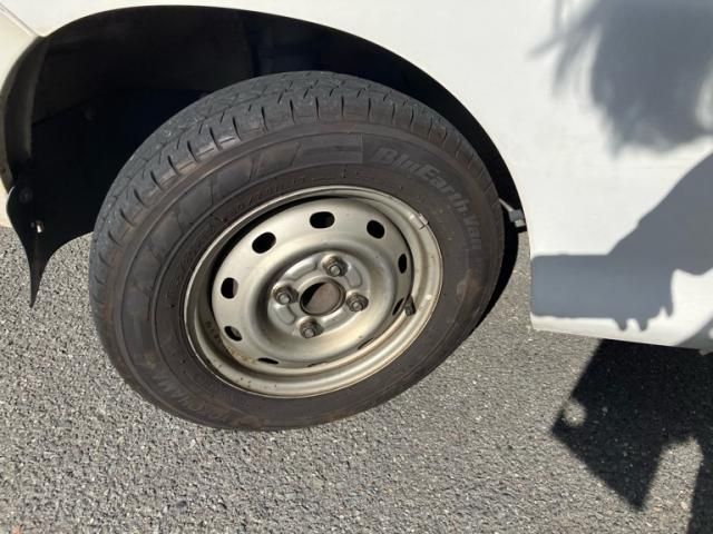 DAIHATSU HIJET truck 2013