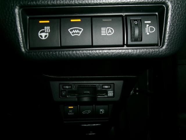 TOYOTA PRIUS 4WD 2023