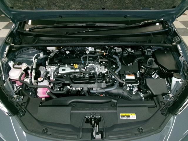 TOYOTA PRIUS 4WD 2023