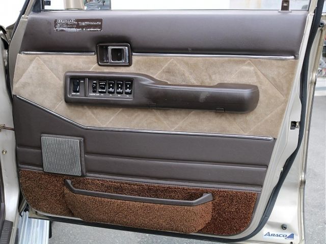 TOYOTA LANDCRUISER van 1989