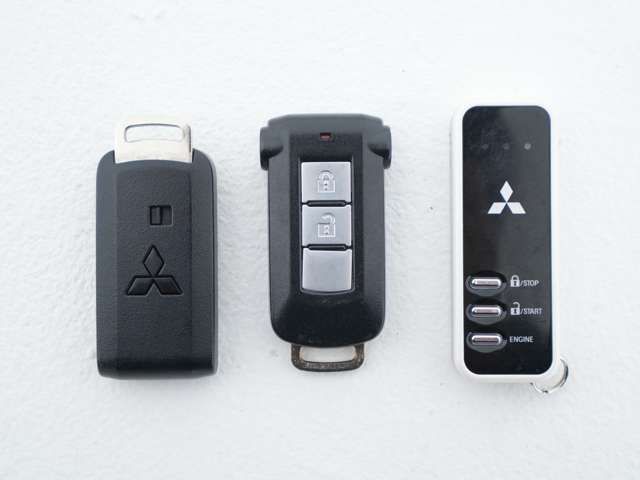 MITSUBISHI eK SPACE 4WD 2017