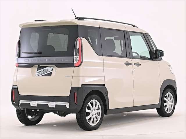MITSUBISHI DELICA MINI 2024