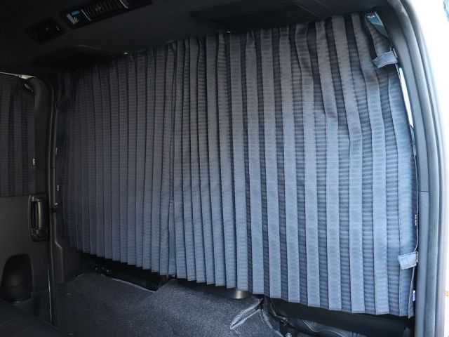 TOYOTA HIACE van 2WD 2019