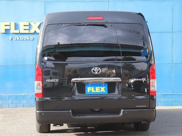 TOYOTA HIACE van 2WD 2021