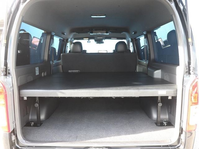 TOYOTA HIACE van 2WD 2021