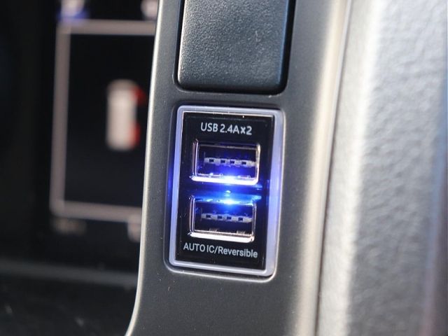 TOYOTA HIACE van 2WD 2021