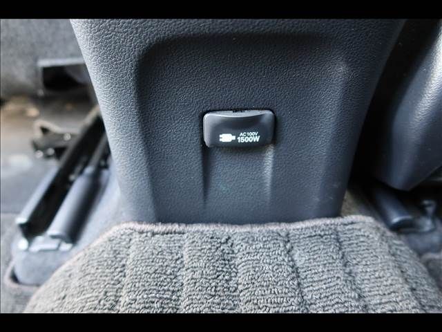 TOYOTA PRIUS 4WD 2016