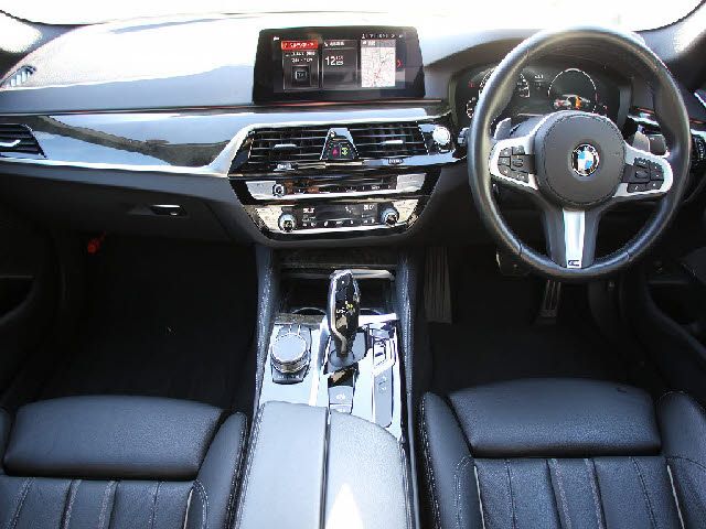 BMW BMW 5series sedan 2020