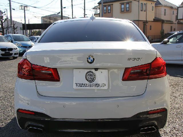 BMW BMW 5series sedan 2020