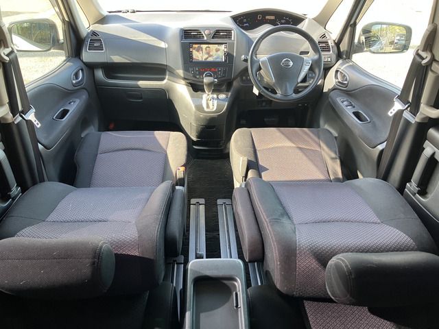 NISSAN SERENA  S-HYBRID 2012