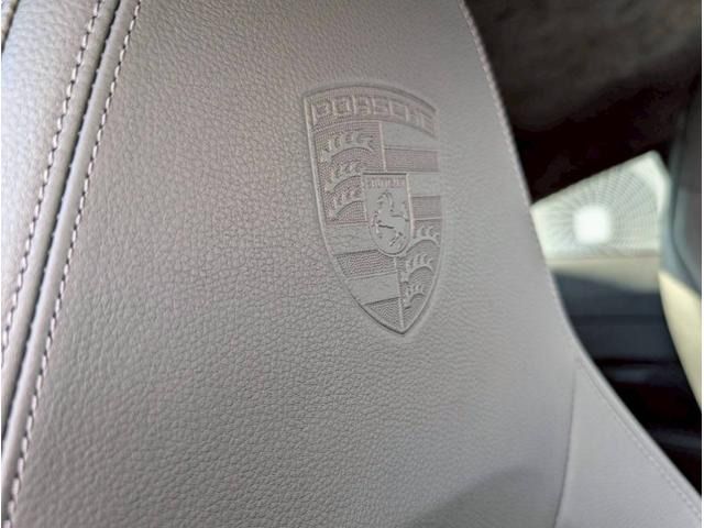 PORSCHE PORSCHE 911 2019