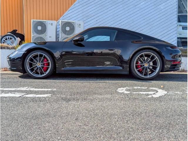 PORSCHE PORSCHE 911 2019