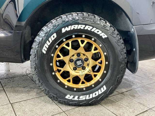 MITSUBISHI DELICA D:5 4WD 2011