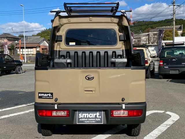 DAIHATSU HIJET deckvan 2014