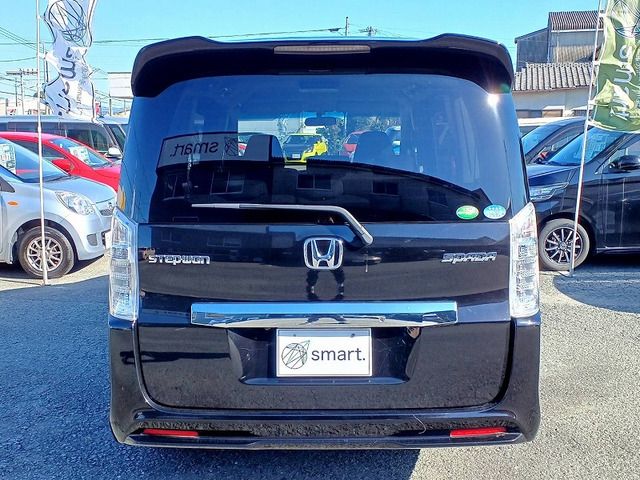 HONDA STEPWAGON SPADA 2014