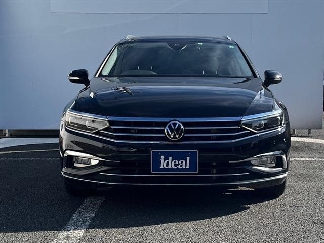 VOLKSWAGEN VOLKSWAGEN PASSAT VARIANT 2022