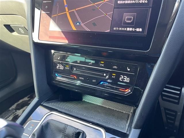 VOLKSWAGEN VOLKSWAGEN PASSAT VARIANT 2022