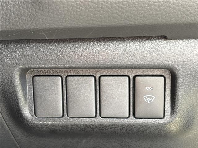 TOYOTA HARRIER 4WD 2016