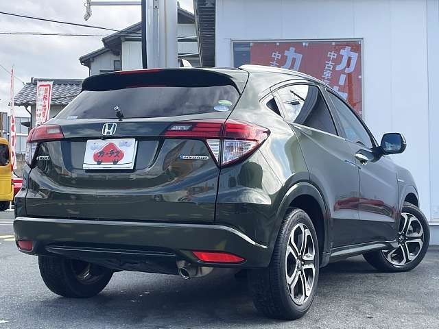 HONDA VEZEL HYBRID 2015