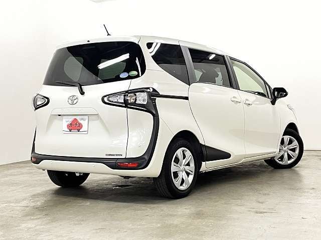 TOYOTA SIENTA 2020