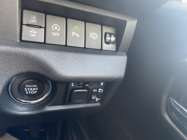 SUZUKI JIMNY NOMADE 2025