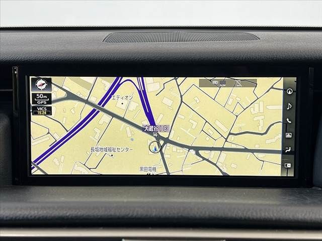 TOYOTA LEXUS IS300h 2016