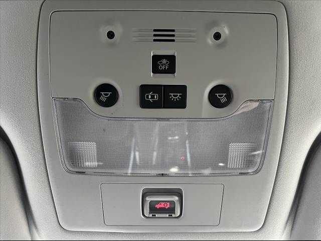 TOYOTA LEXUS IS300h 2016