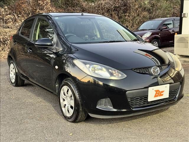 MAZDA DEMIO 2010