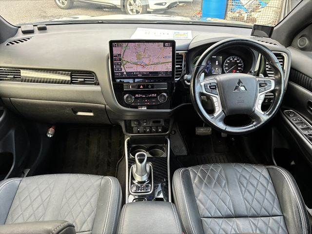 MITSUBISHI OUTLANDER PHEV 2018