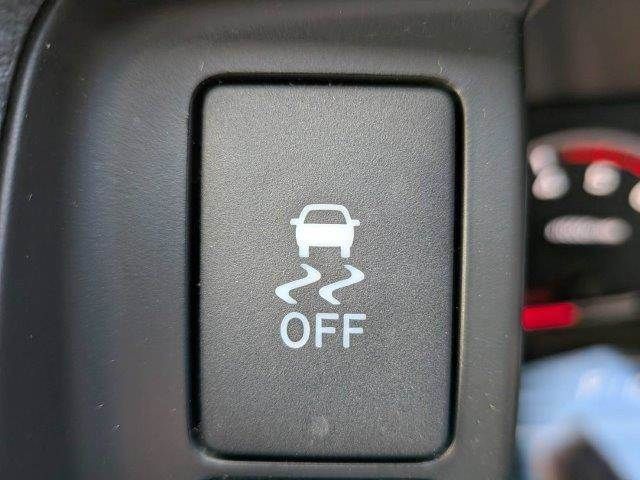 TOYOTA HIACE van 4WD 2019