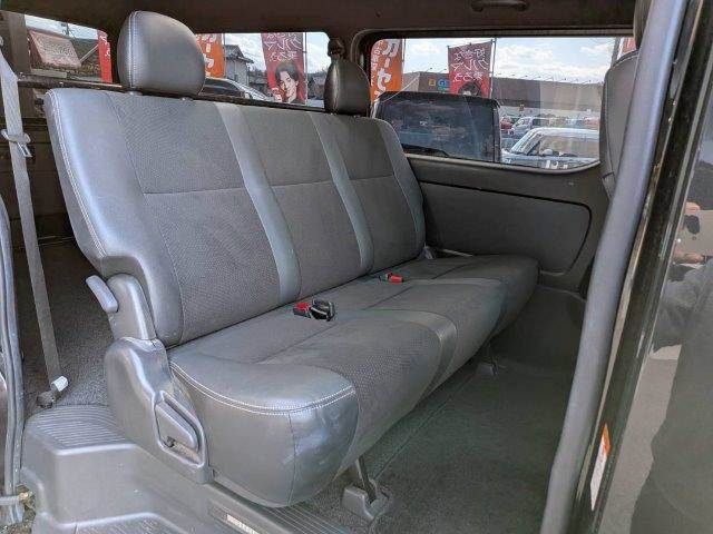 TOYOTA HIACE van 4WD 2019