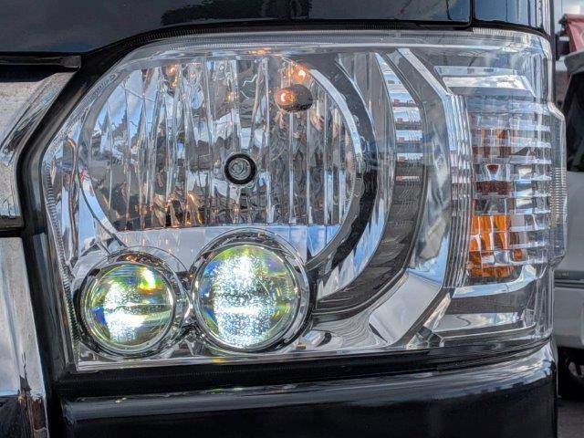 TOYOTA HIACE van 4WD 2019