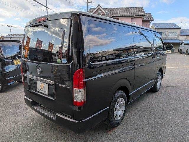 TOYOTA HIACE van 4WD 2019